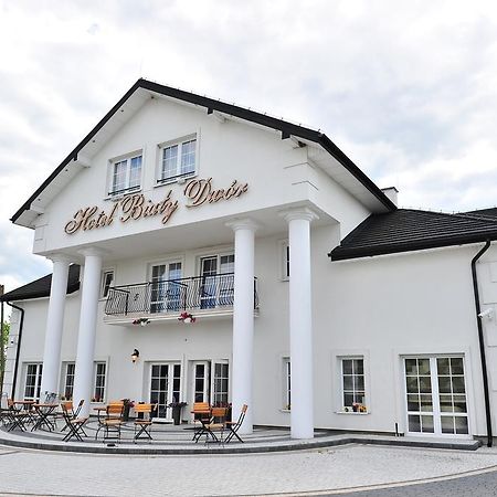 Hotel Bialy Dwor Okuninka Eksteriør bilde